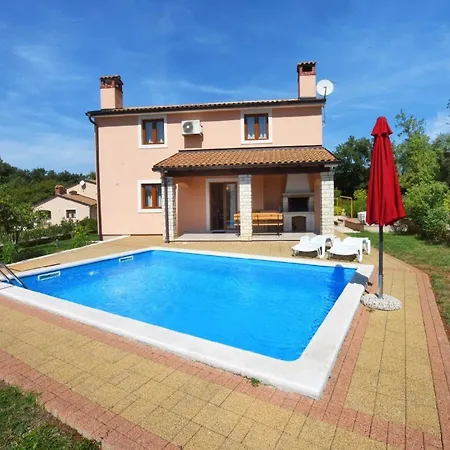 Mit Privatpool Fuer 6 Personen Ca 115 Qm In Radetici, Istrien Binnenland Von Istrien * Mofardini